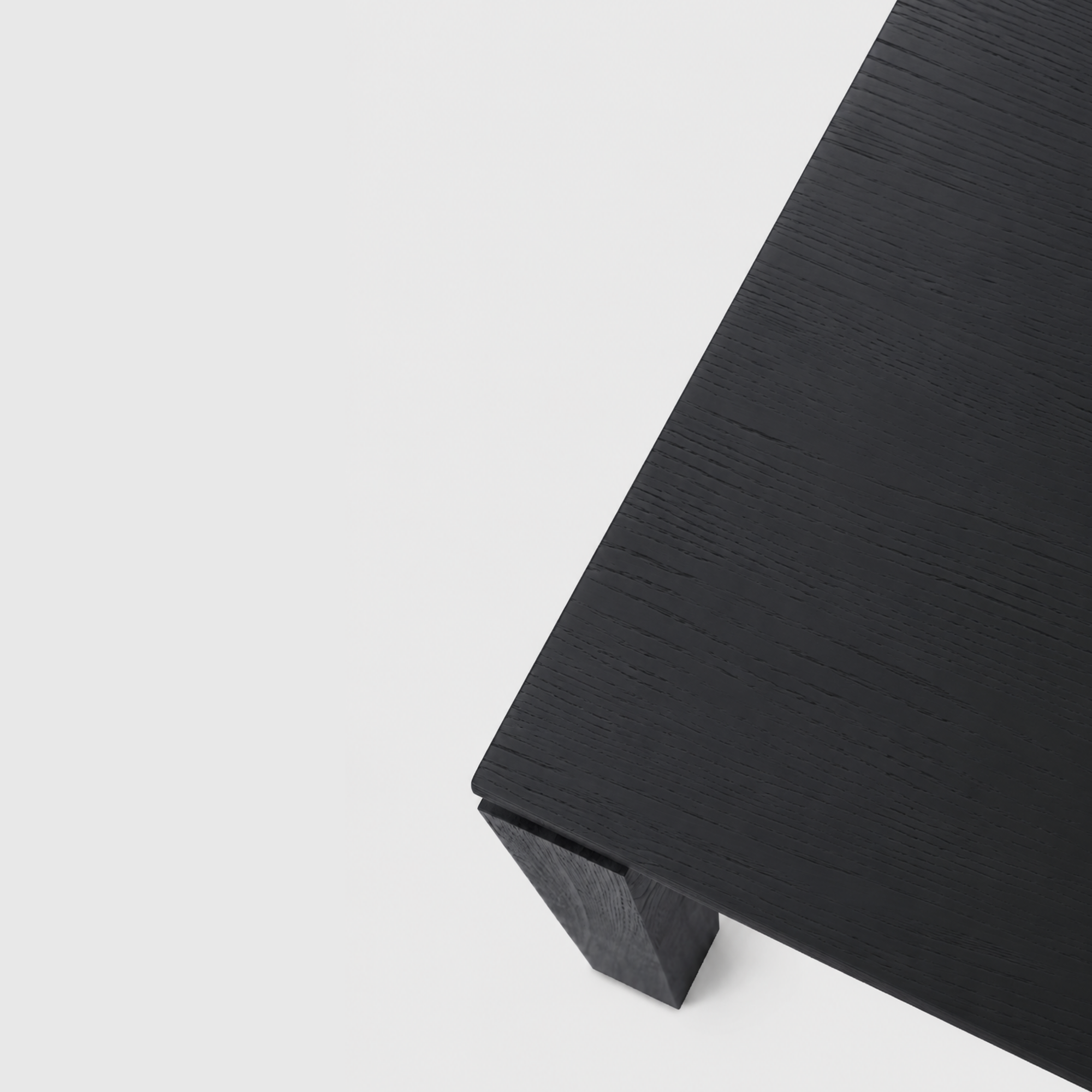 Vemb Dining Table - Black