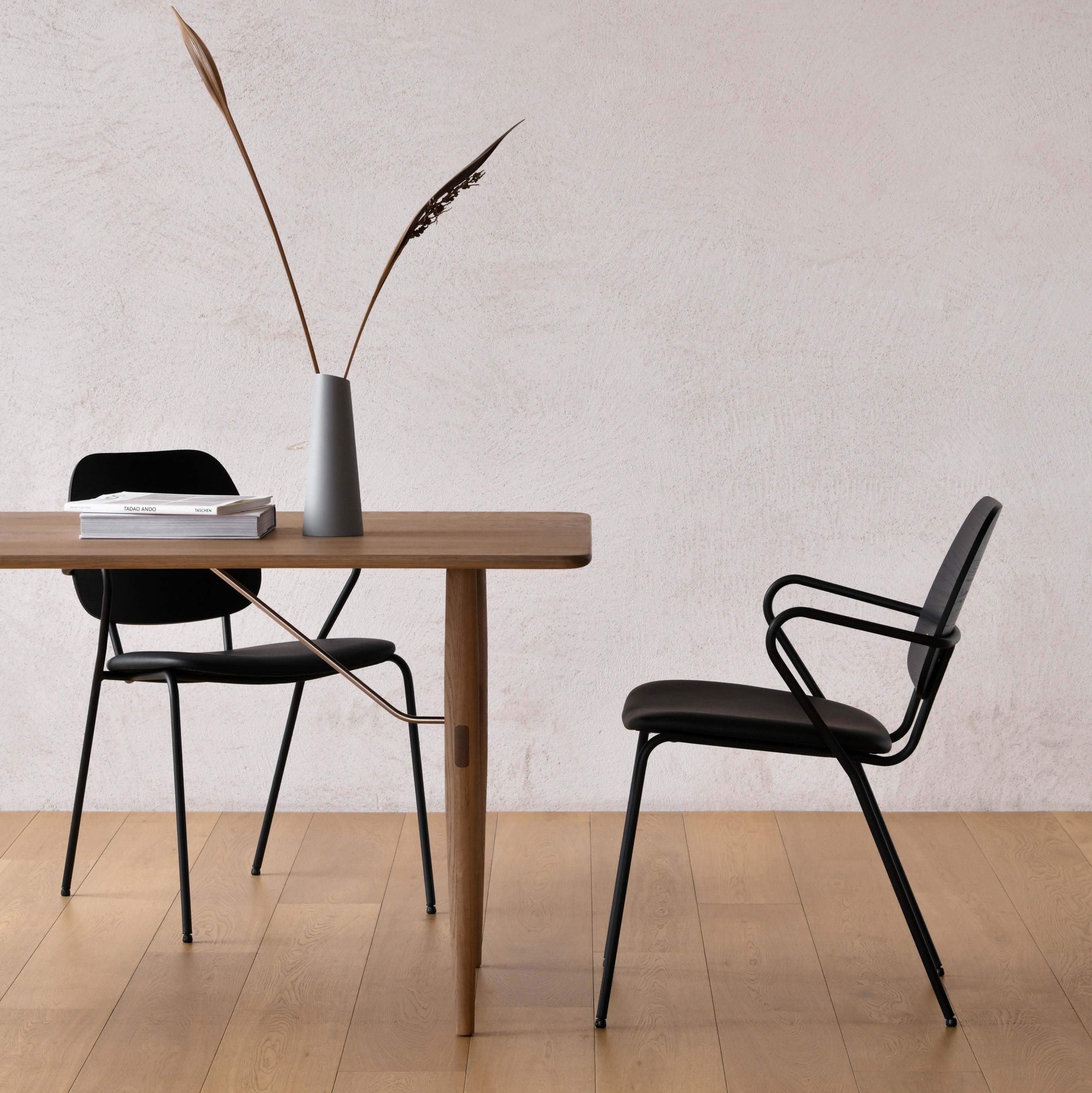 New Piece_Cadot_Queen B Dining Chair Leather Upholstered Seat_Black_Dining Chair_6