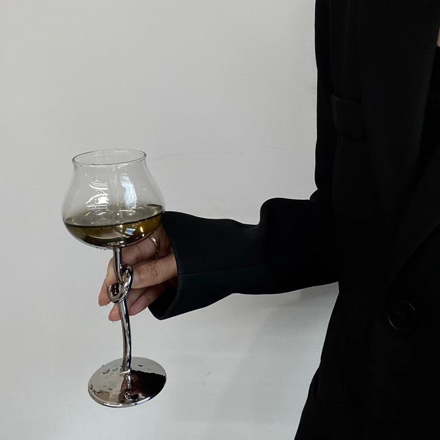 New Piece_Kae_Spira Vitae Silver Wine Glass_Drinkware_Silver_Decorative Objects_5