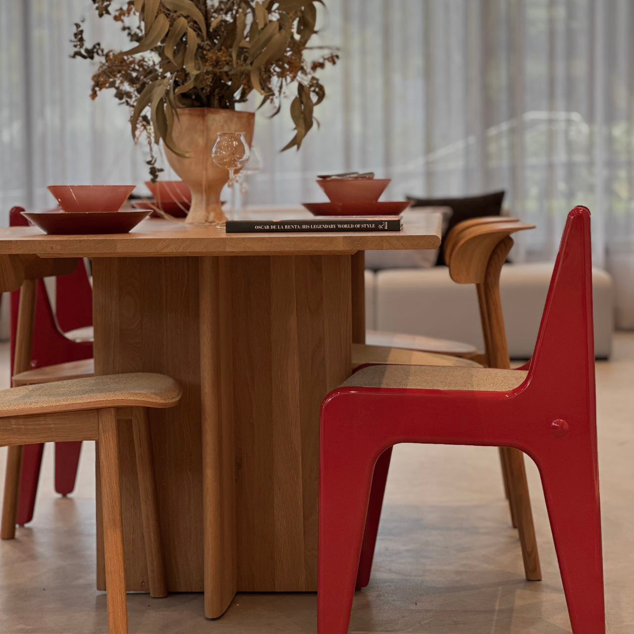 New Piece_Papa_Iris Long Dining Table_Oak_Dining Table_3