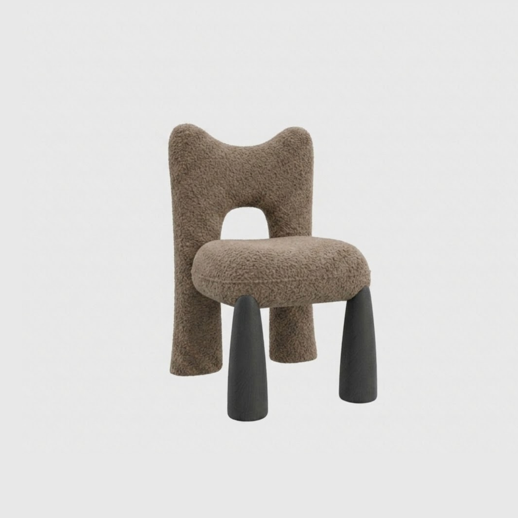 Its Ear - Chair
